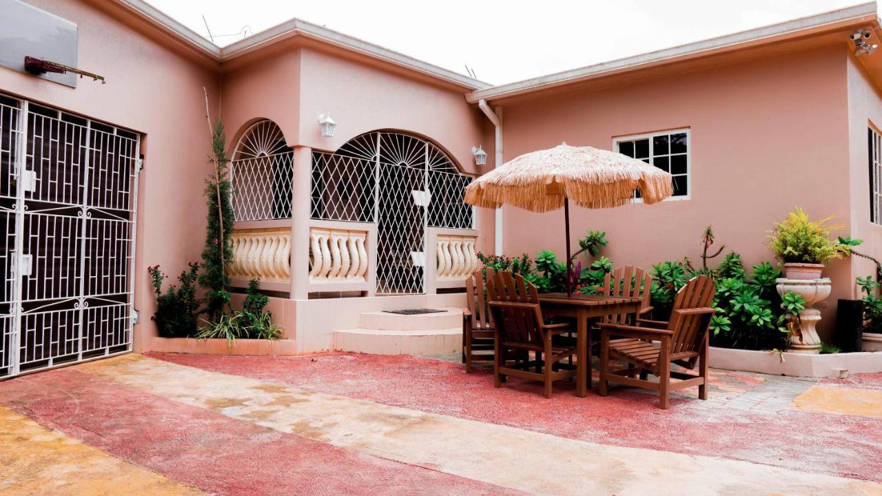 Villa Cliffe Ranch à Mandeville Extérieur photo