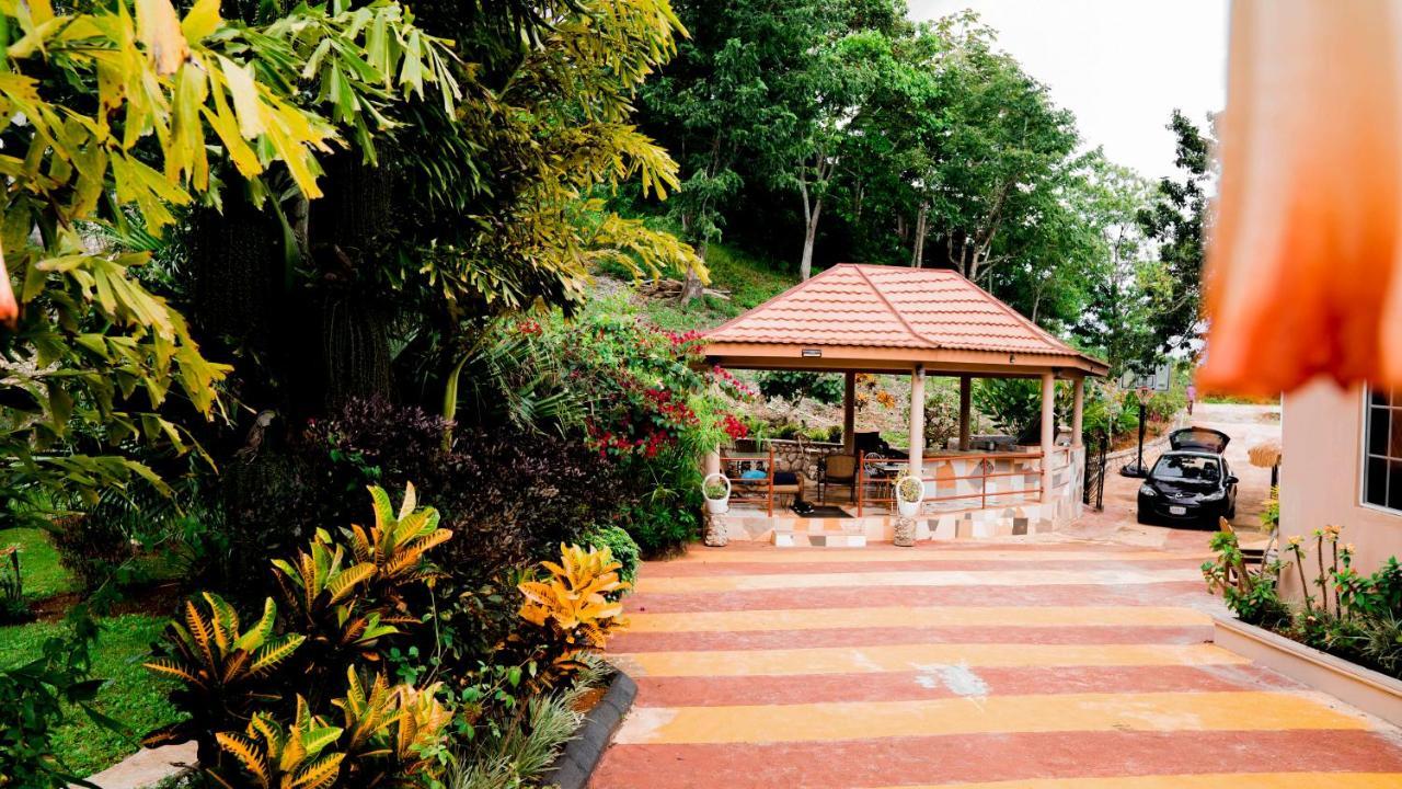 Villa Cliffe Ranch à Mandeville Extérieur photo